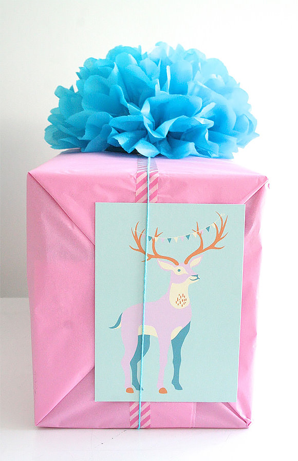 DIY Gift Wrap Ideas: Tissue Paper Pom-Pom